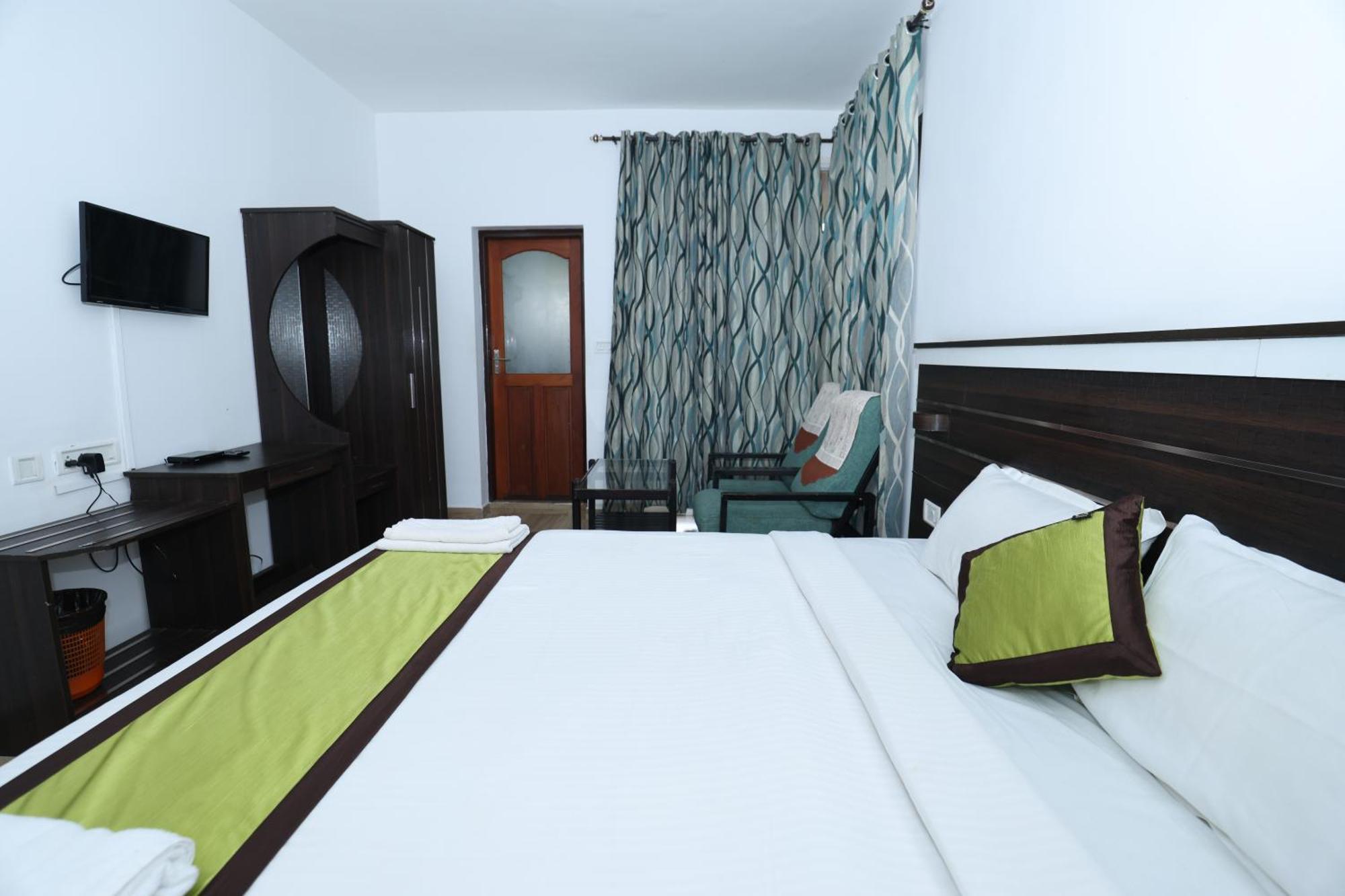 Lazo Golden Valley Resort , Муннар Экстерьер фото